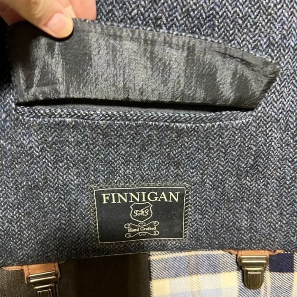 Finnigan‎ Sew Much Style Messenger Crossbody Bag Gray Blue Brown One Size